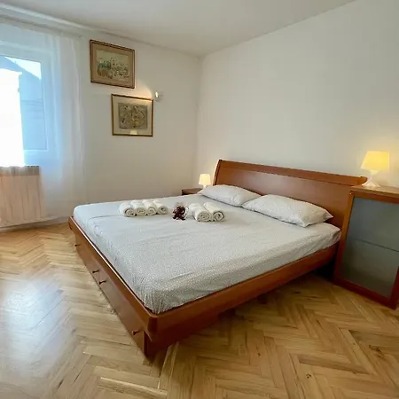 Apartments Matacin With Sea View Abbazia Esterno foto