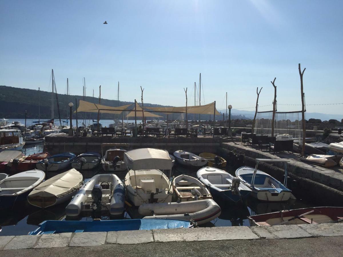 Matacin With Sea View Apartment Opatija